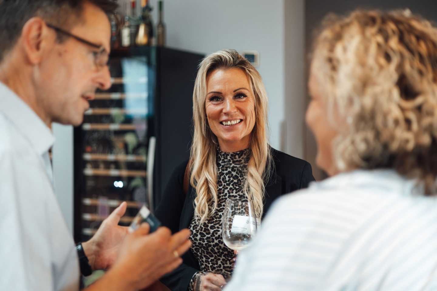Gespräche beim Sommerfest vom Müritz Connect